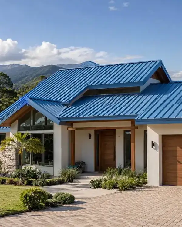 Vivienda moderna con Teja Arquitectónica azul